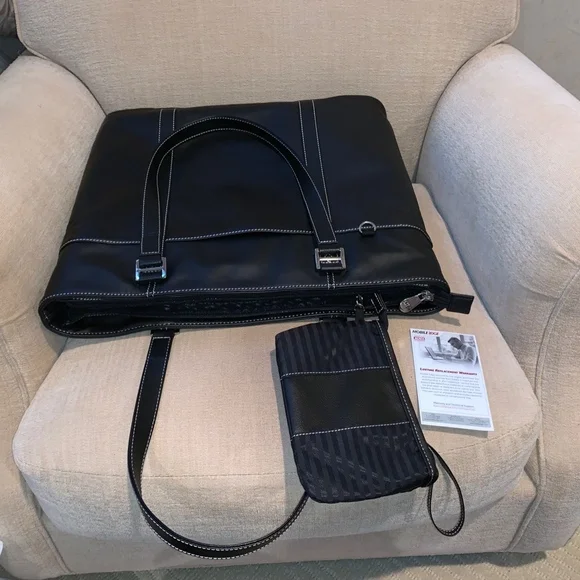 Mobile Edge Laptop Ultra Tote - Picture 5 of 8